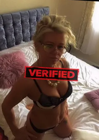 Britney fucker Prostitute Janub as Surrah