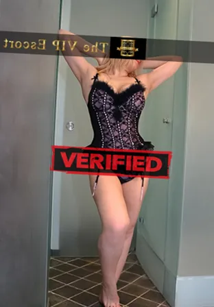 Vanessa tits Prostitute Pirpirituba