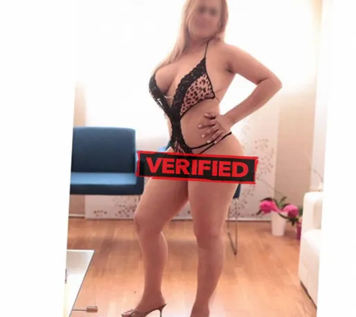 Adelaide wetpussy Prostitute Slave Lake