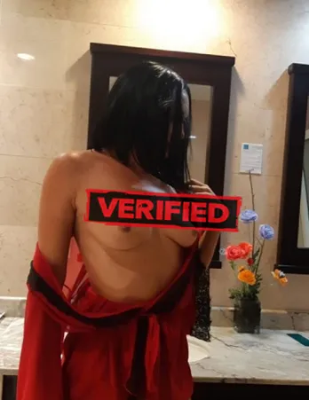 Laura coño Encuentra una prostituta La Reforma